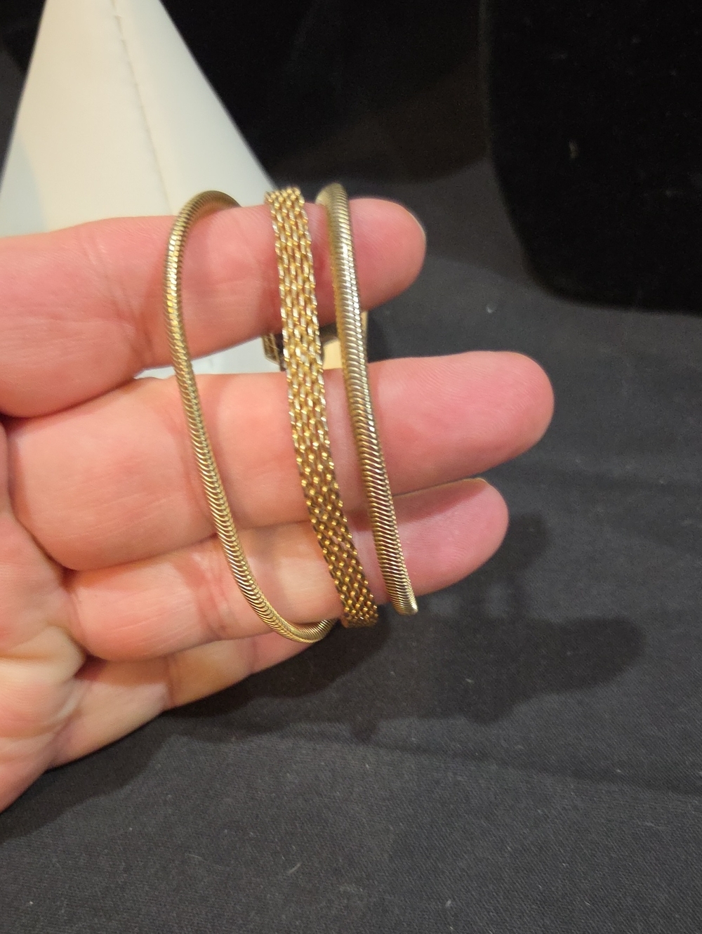 VINTAGE GOLDTONE BRACELET